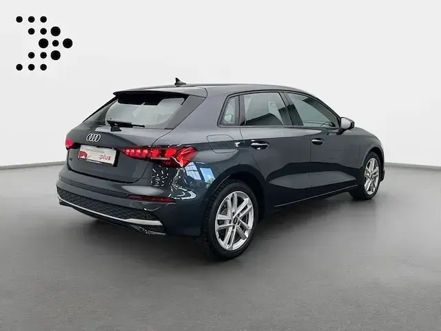 Gebraucht Audi A3 Sportback e-tron Ambiente 204 PS (150 kW) 2026 Manhattangrau metallic Kleinwagen