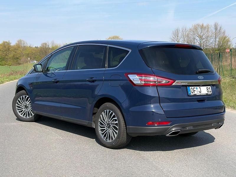 Second-hand Ford S-MAX S 190 CP (139 kW) 2018 Monovolum
