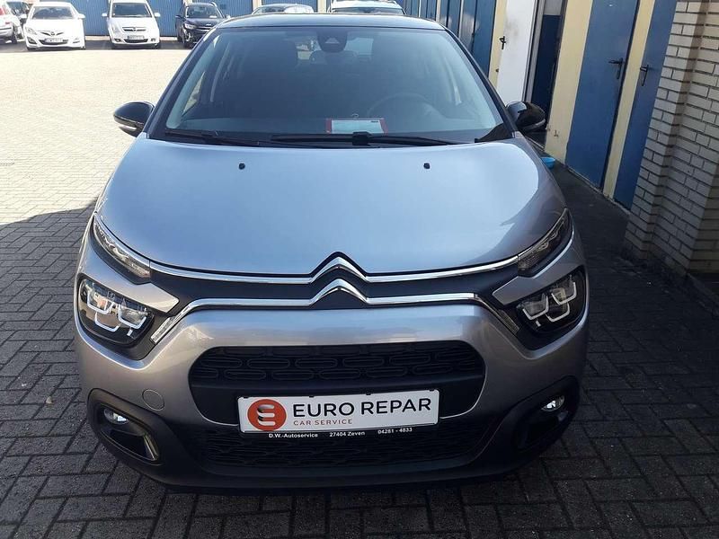 Gebraucht Citroën C3 PureTech 110 PS (80 kW) 2024 Grau met dach schwarz Kleinwagen