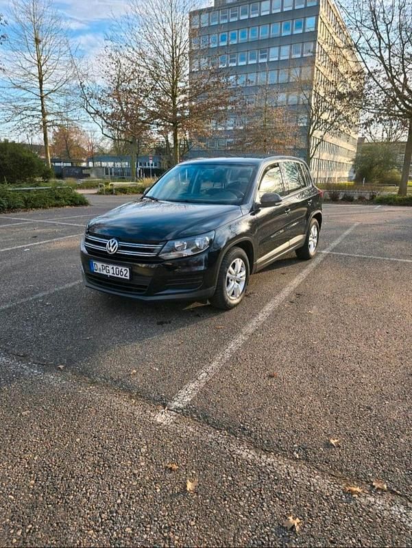 Schwarz Gebraucht 2014 VW Tiguan SUV | 8.000 € (Guter Preis) - Bild 1/4