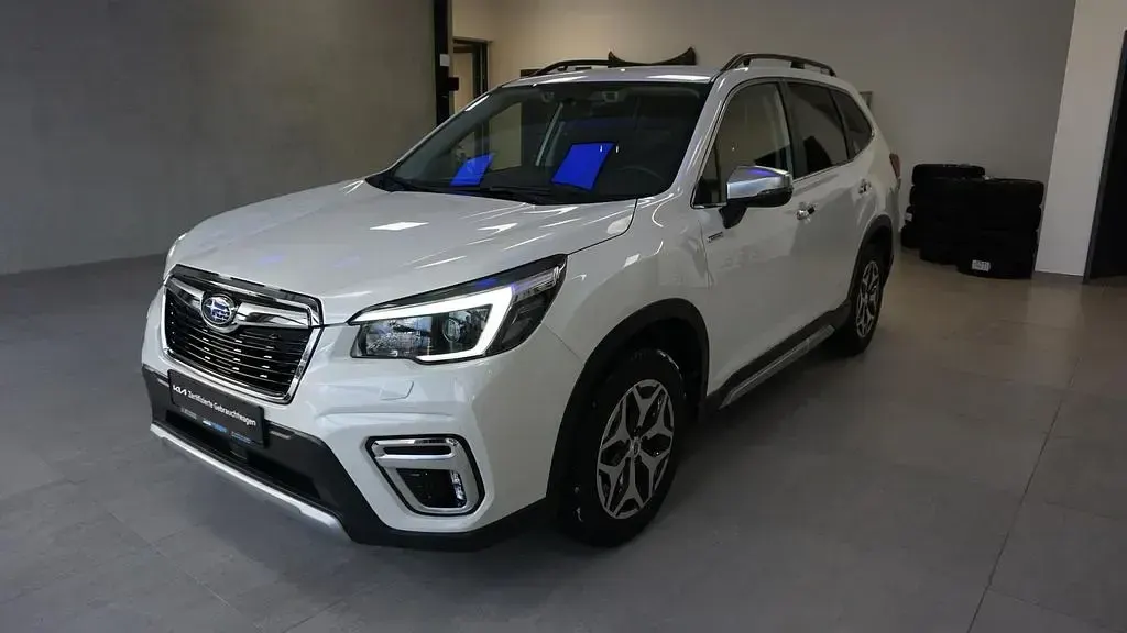 Gebraucht Subaru Forester Trend 150 PS (110 kW) 2021 Weiß SUV