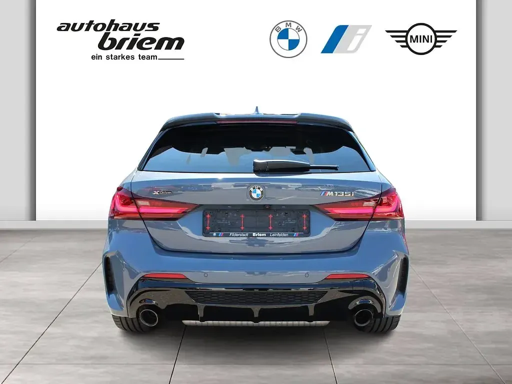 Gebraucht BMW M135 M Sport 306 PS (225 kW) 2023 Grau Kleinwagen