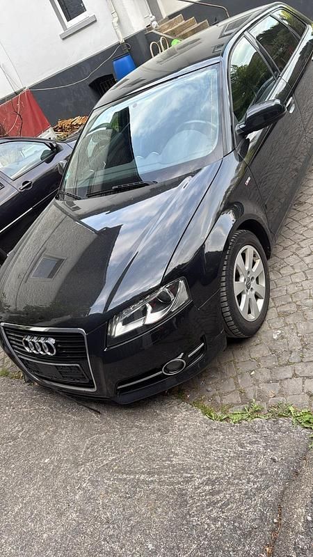 Schwarz Gebraucht 2011 Audi A3 S-Line Limousine | 4.000 € (Superpreis) - Bild 1/4