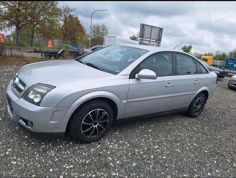 Silber Gebraucht 2005 Opel Vectra Limousine | 1.549 € (Guter Preis) - Bild 1/4