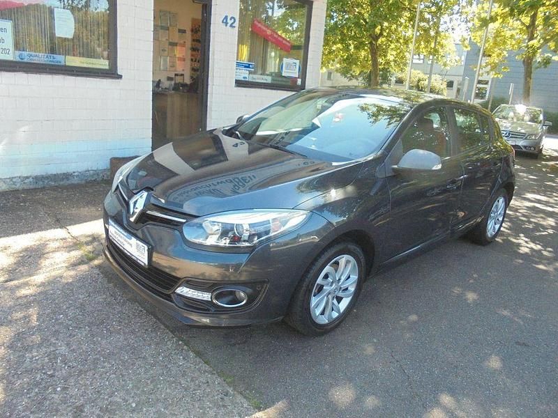 Grau Gebraucht 2014 Renault Mégane III Initiale Paris Limousine | 5.950 € (Fairer Preis) - Bild 1/4