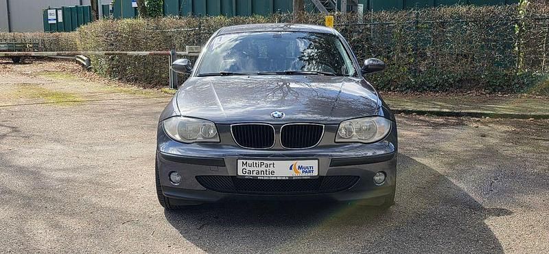 Gebraucht BMW 116 Advantage 116 PS (85 kW) 2006 Sparkling graphite metallic (metallic) Kleinwagen