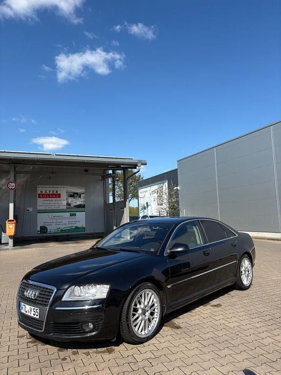 Second-hand Audi A8 232 CP (170 kW) 2007 Negru Berlinǎ