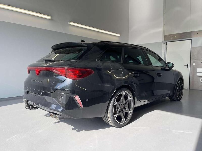 Neu Cupra Leon VZ3 333 PS (244 kW) 2026 [0e0e] midnight schwa... Limousine