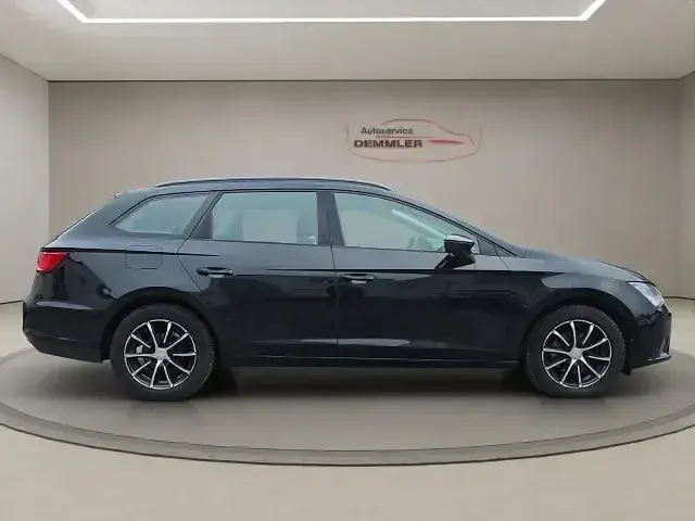 Second-hand Seat Leon ST 110 CP (80 kW) 2015 Negru Break