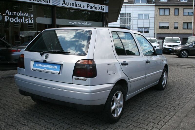 Gebraucht VW Golf III Family 75 PS (55 kW) 1997 Silber Limousine