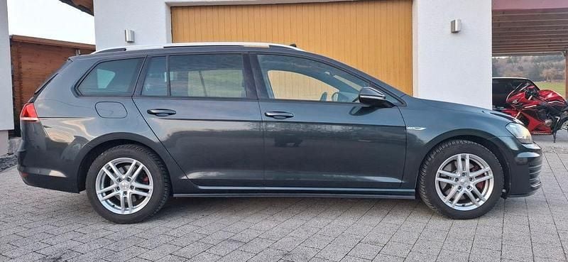 Gebraucht VW Golf VII GTD 184 PS (135 kW) 2017 Grau Kombi