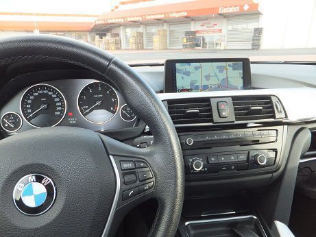 Gebraucht BMW 320 250 PS (183 kW) 2012 Schwarz metallic Limousine