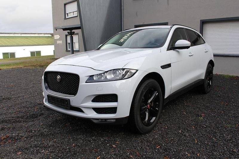 Gebraucht Jaguar F-Pace Prestige 241 PS (177 kW) 2017 Weiß SUV