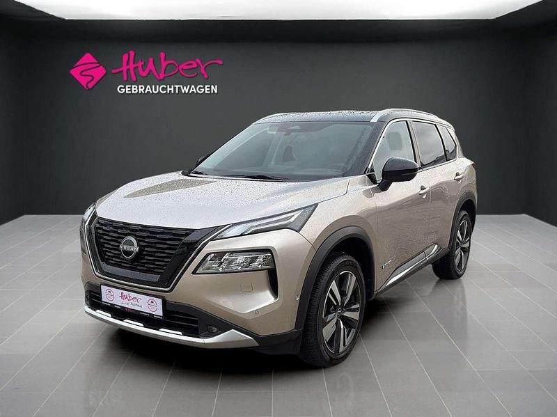 Champagne silver metallic (metallic) Gebraucht 2023 Nissan X-Trail Tekna SUV | 35.390 € (Guter Preis) - Bild 1/4