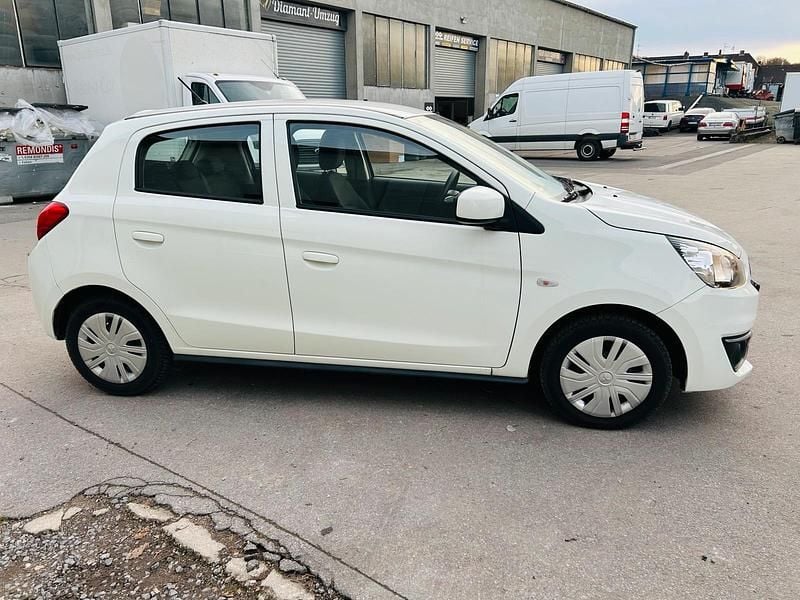 Gebraucht Mitsubishi Space Star 71 PS (52 kW) 2018 Weiß Kleinwagen
