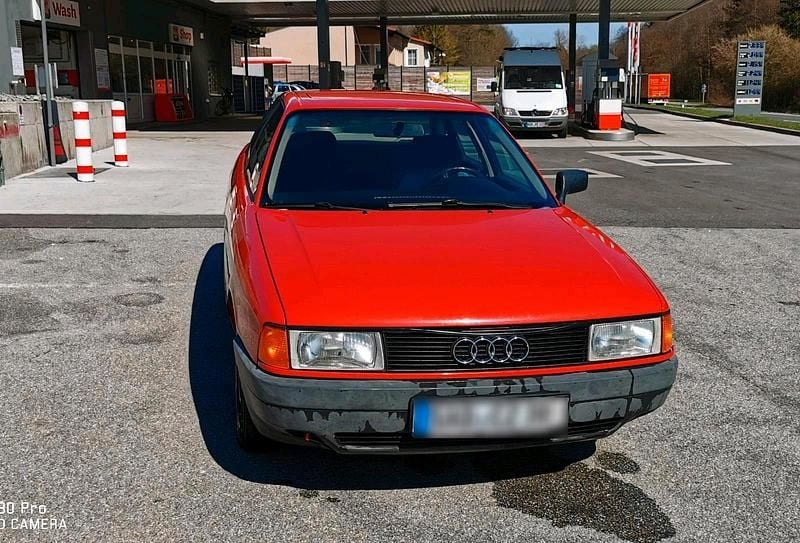 Second-hand Audi 80 75 CP (55 kW) 1987 Roșu Berlinǎ