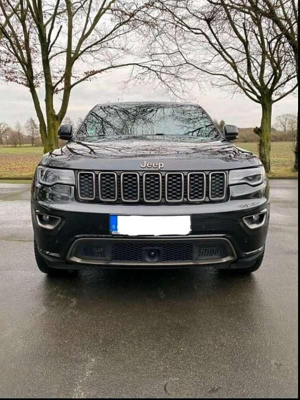 Gebraucht Jeep Grand Cherokee 250 PS (183 kW) 2016 Schwarz SUV