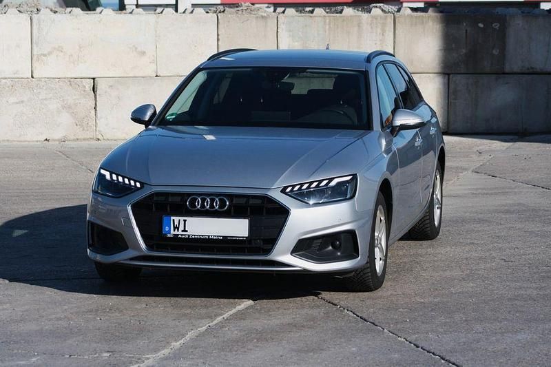 Gebraucht Audi A4 Advanced 136 PS (100 kW) 2020 Silber Kombi