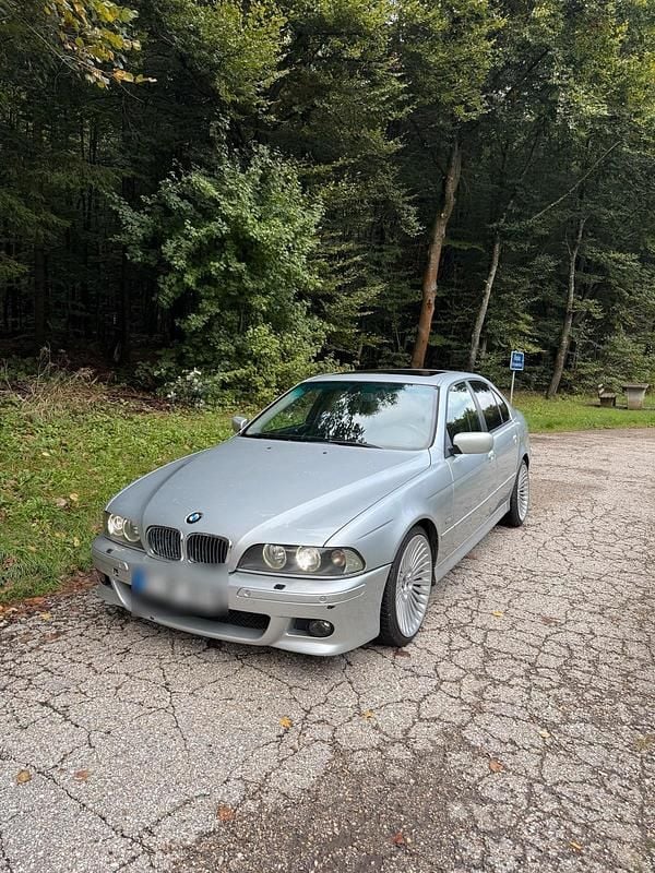Silber Gebraucht 2001 BMW 530 Limousine | 3.900 € (Superpreis) - Bild 1/4