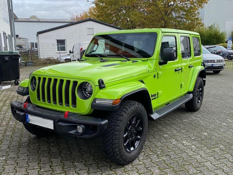 Grün Gebraucht 2021 Jeep Wrangler 80th Anniversary SUV | 56.500 € - Bild 1/4