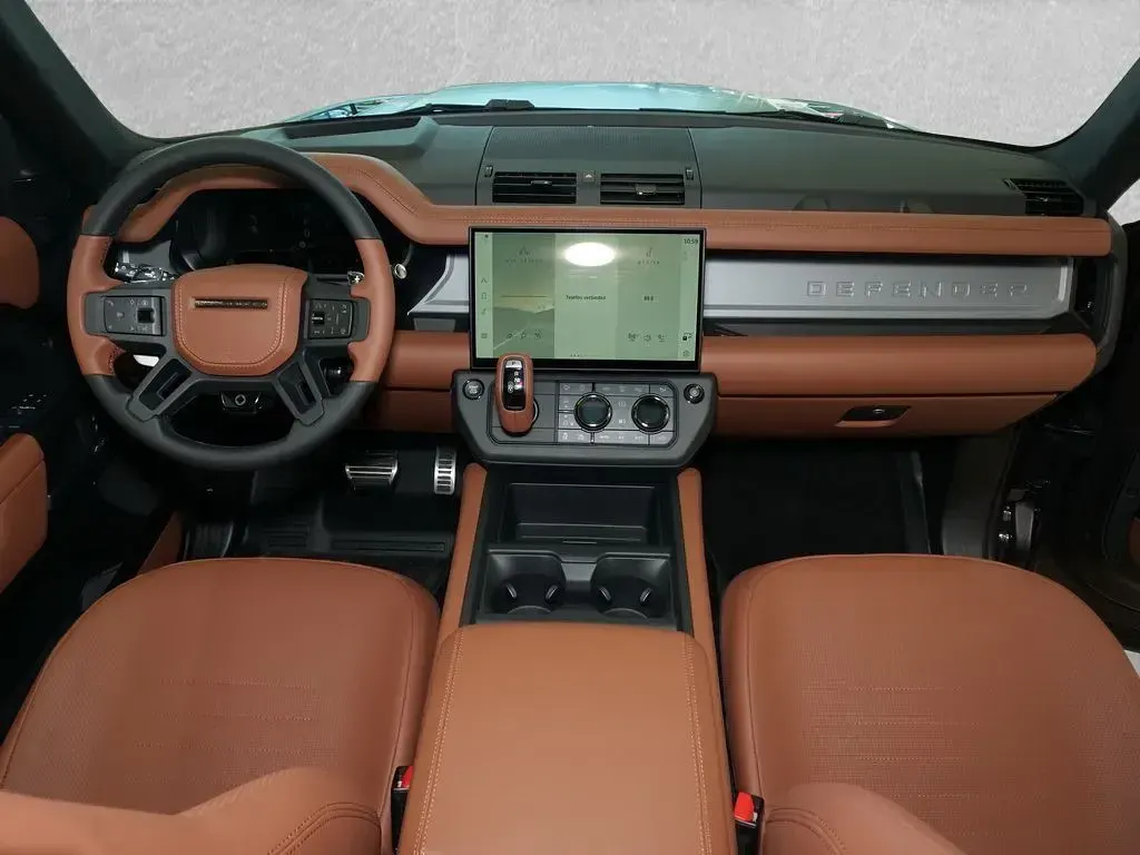 Ny Land Rover Defender 635 HK (467 kW) 2026 Grå SUV