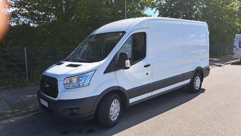 Weiß Gebraucht 2017 Ford Transit Trend Limousine | 7.350 € - Bild 1/4
