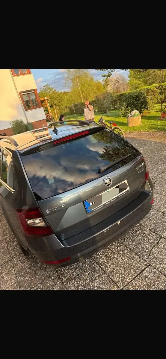 Gebraucht Skoda Octavia Clever 115 PS (84 kW) 2018 Grau Kombi