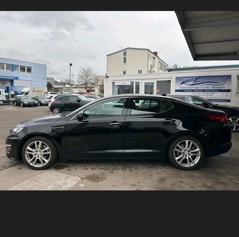 Gebraucht Kia Optima Spirit 136 PS (100 kW) 2013 Schwarz Limousine