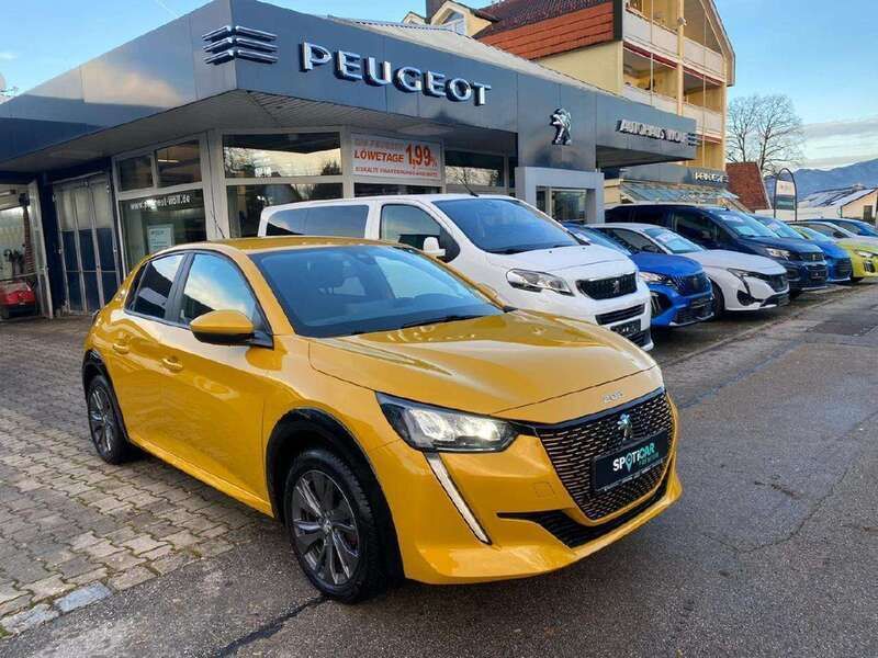 Gelb Gebraucht 2021 Peugeot e-208 Active Kleinwagen | 14.500 € (Fairer Preis) - Bild 1/4