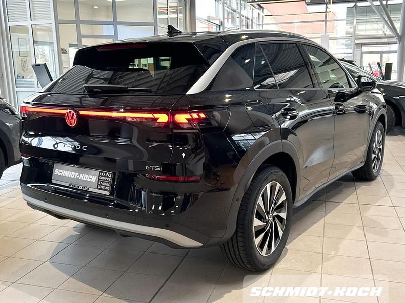 Neu VW T-Roc Style 150 PS (110 kW) 2026 Grenadillschwarz (schwarz) SUV