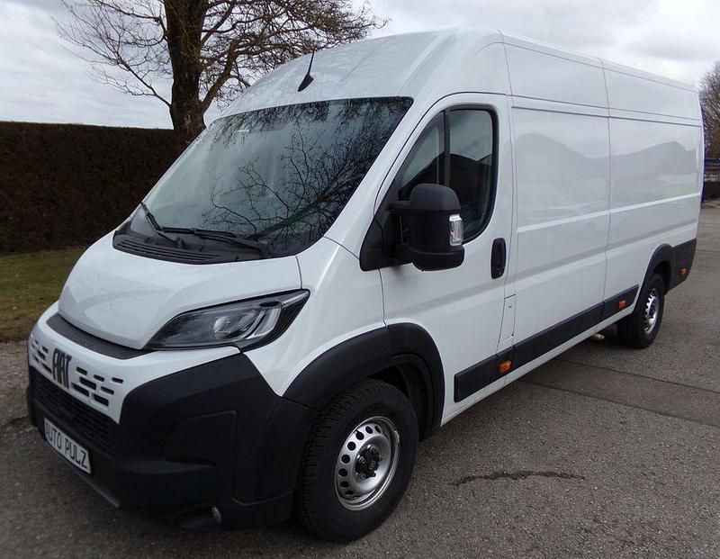 Gebraucht Fiat Ducato 179 PS (131 kW) 2024 Weiß Van