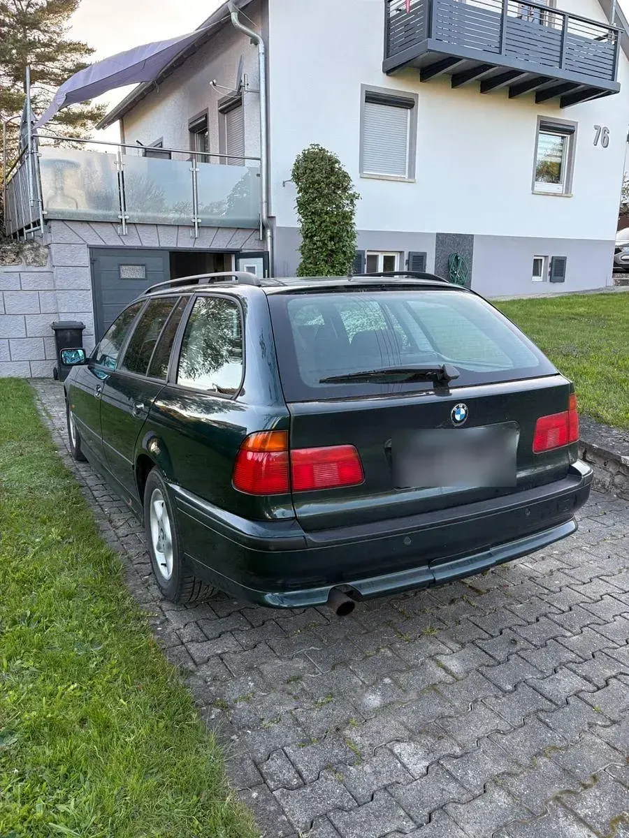 Gebraucht BMW 528 Performance 193 PS (141 kW) 1997 Grün Kombi