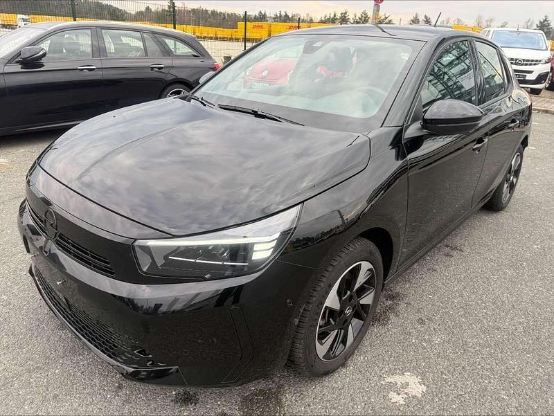 Używany Opel Corsa-e 100 kW (136 KM) 2023 Czarny Hatchback