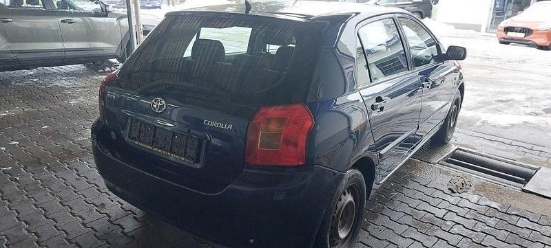 Gebraucht Toyota Corolla 97 PS (71 kW) 2003 Blau Limousine