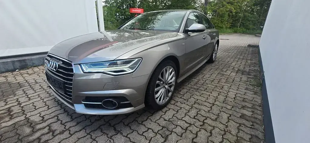 Gebraucht Audi A6 S-Line 218 PS (160 kW) 2015 Beige Limousine