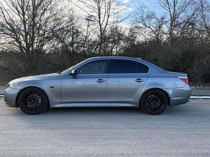 Gebraucht BMW 525 M Sport 218 PS (160 kW) 2008 Limousine