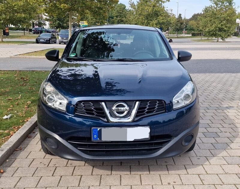 Blau Gebraucht 2012 Nissan Qashqai SUV | 7.600 € (Fairer Preis) - Bild 1/4