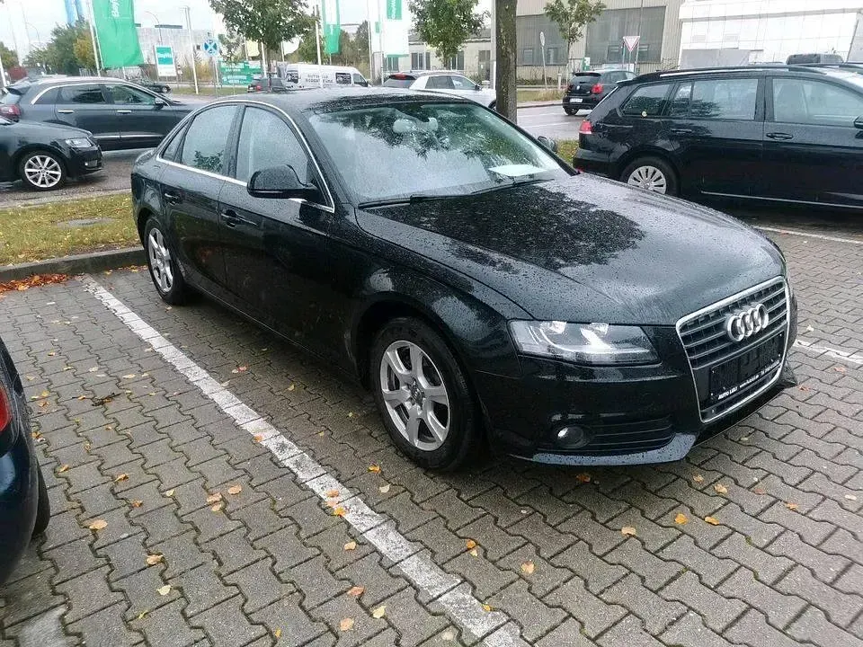 Gebraucht Audi A4 143 PS (105 kW) 2008 Schwarz Limousine
