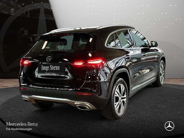 Gebraucht Mercedes GLA250 218 PS (160 kW) 2023 SUV