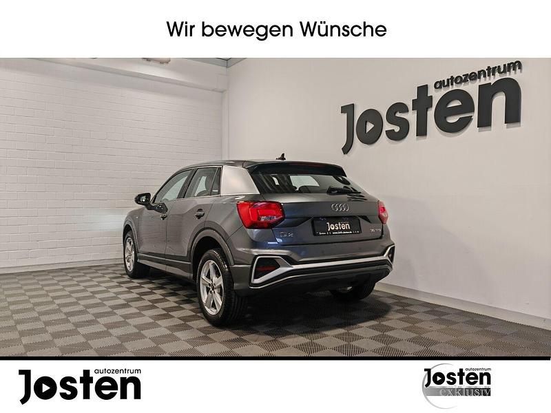 Gebraucht Audi Q2 S-Line 150 PS (110 kW) 2025 Grau SUV