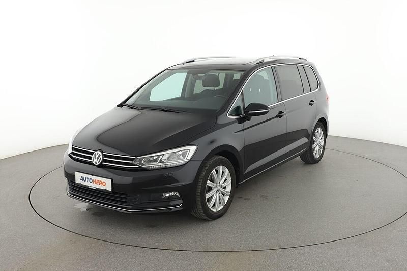Schwarz Gebraucht 2018 VW Touran Highline Van / Kleinbus | 23.300 € (Guter Preis) - Bild 1/3