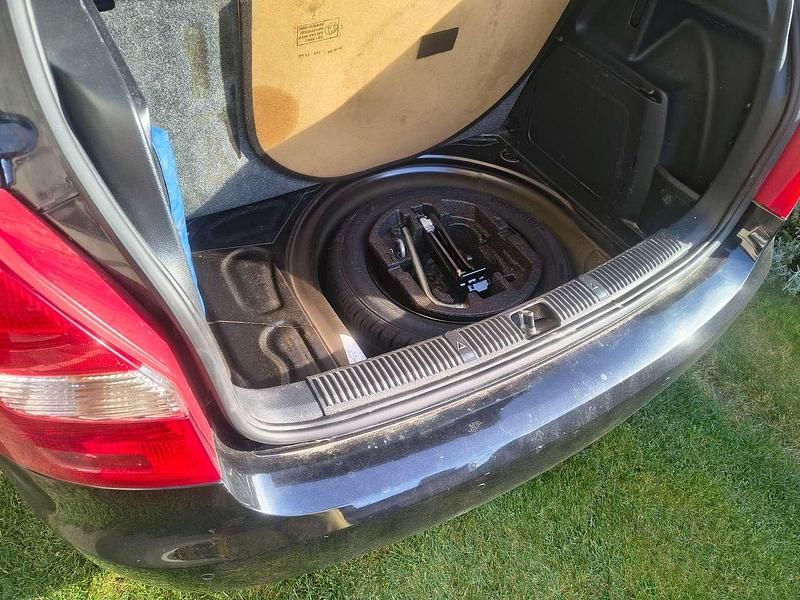 Gebraucht Skoda Fabia Cool Edition 60 PS (44 kW) 2012 Schwarz Kleinwagen