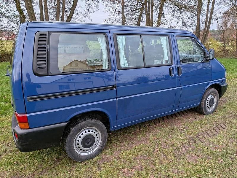 Gebraucht VW T4 102 PS (75 kW) 1998 Blau Van