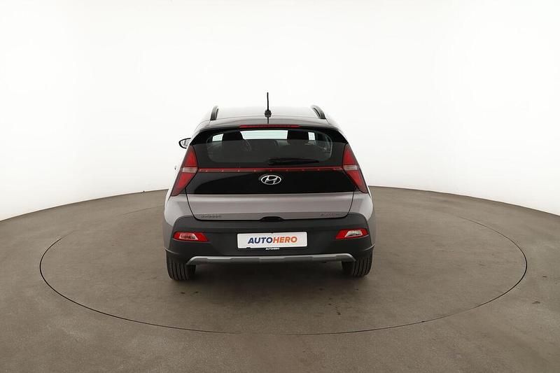 Gebraucht Hyundai Bayon Select 84 PS (61 kW) 2022 Grau SUV