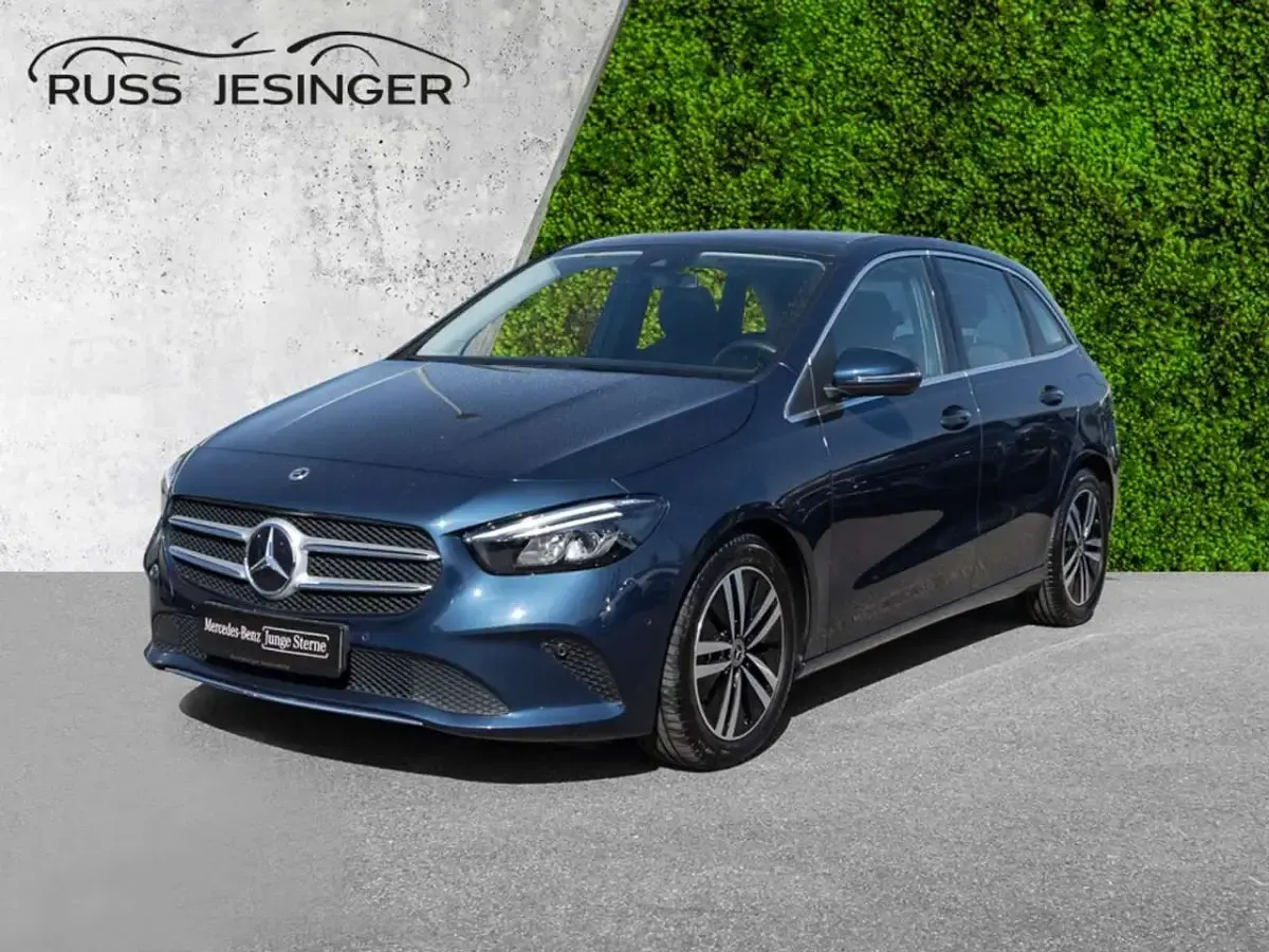 Gebraucht Mercedes B250 Progressive 224 PS (164 kW) 2022 Blau Kleinwagen