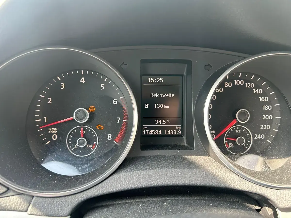 Gebraucht VW Golf VI 122 PS (89 kW) 2011 Schwarz Kombi