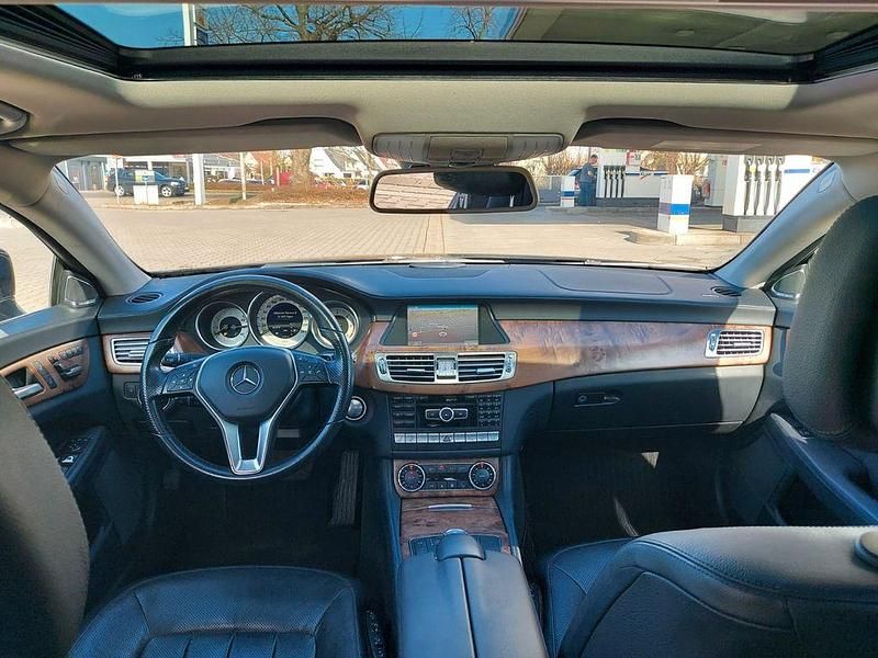 Gebraucht Mercedes CLS350 265 PS (194 kW) 2012 Schwarz Limousine
