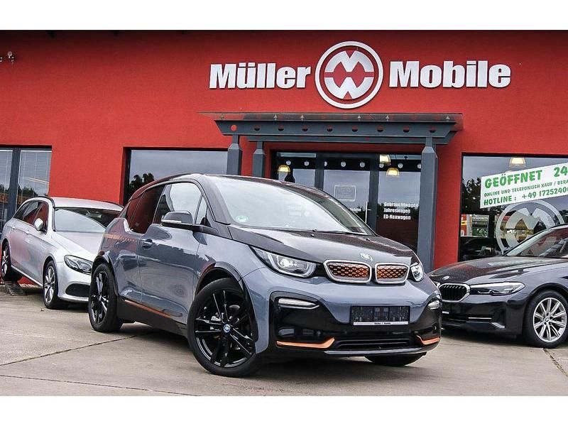 Storm bay akz. frozen e (metallic) Gebraucht 2022 BMW i3 Kleinwagen | 26.899 € (Teuer) - Bild 1/4