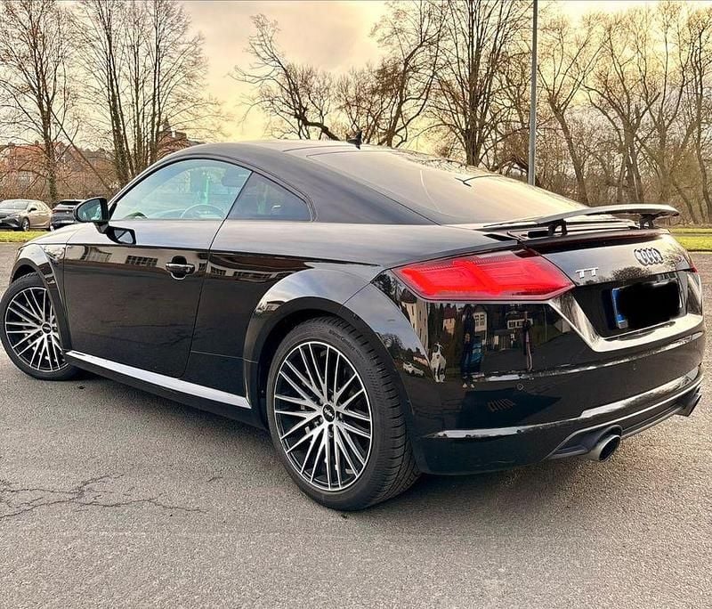 Gebraucht Audi TT Ambiente 230 PS (169 kW) 2015 Schwarz Coupé