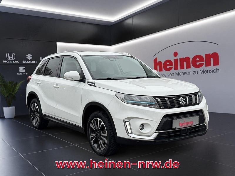 Gebraucht Suzuki Vitara Comfort 140 PS (102 kW) 2021 Superior white SUV